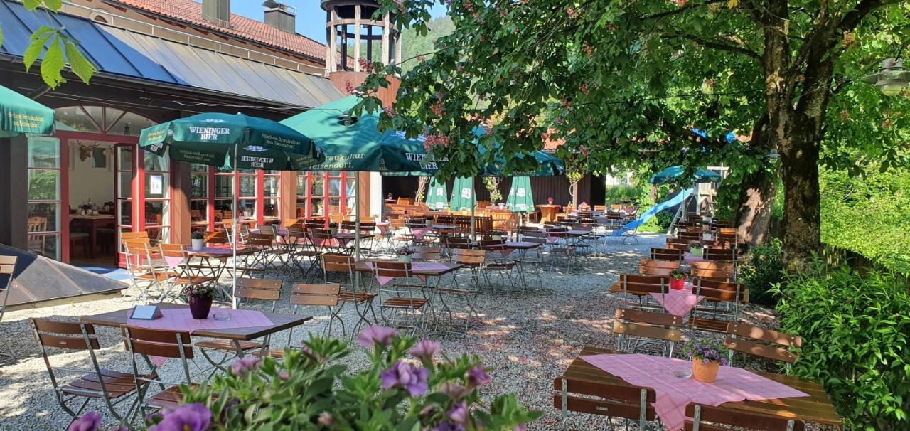 Wirtshaus Zum Baumbach Hotel Aschau im Chiemgau Bagian luar foto